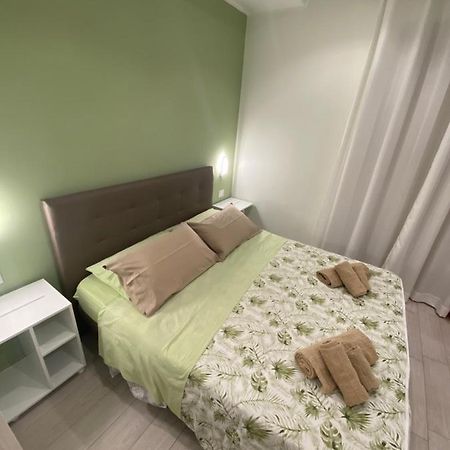 Casa Quadrifoglio Apartment Taranto Luaran gambar